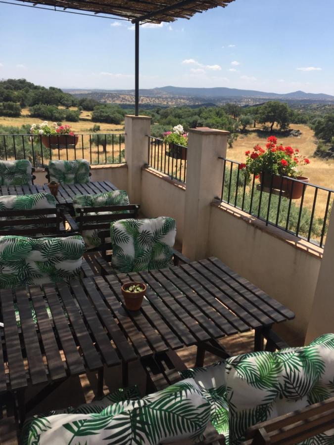 Almoharin Casa Rural Flores Amarillas المظهر الخارجي الصورة